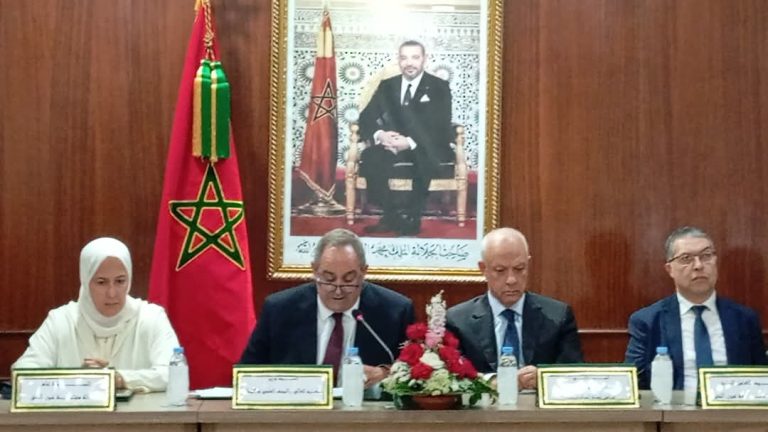 الداخلية تُحرك المياه الراكدة في عين الشق وتفكك “لغز المشاريع العالقة”