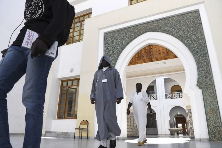 وزارة الأوقاف تدرب “أئمة المالديف”